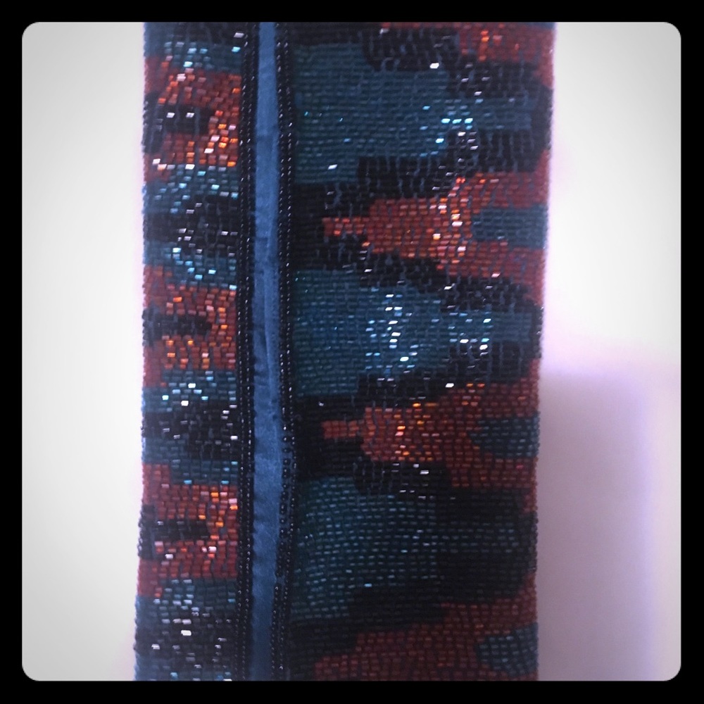 Gorgeous Clutch